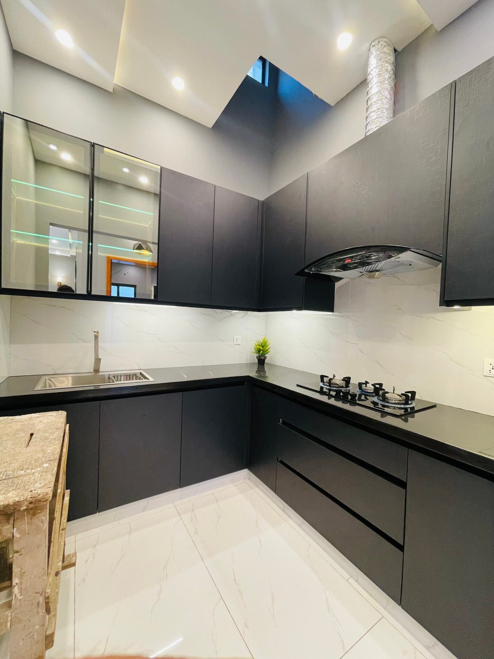 1 Kanal House for Sale in Tipu Sultan Block Bahria Town Lahore