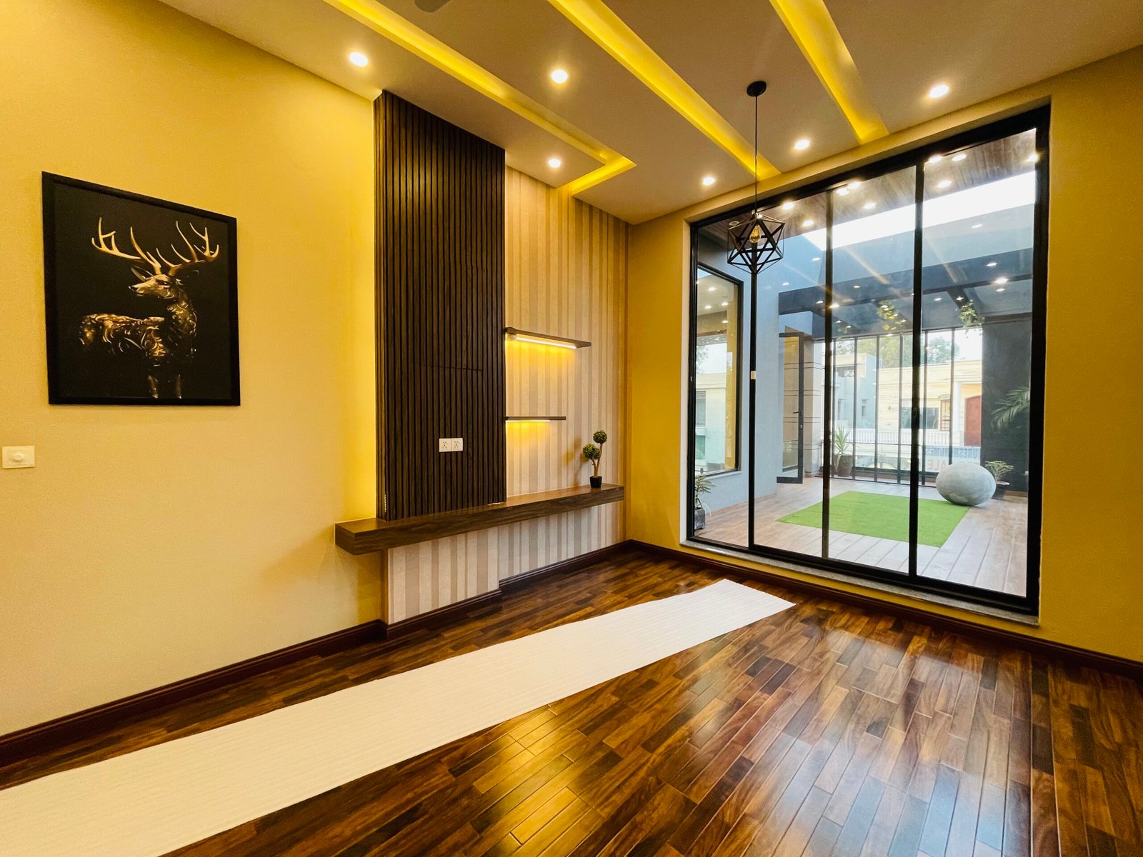 1 Kanal House for Sale in Tipu Sultan Block Bahria Town Lahore
