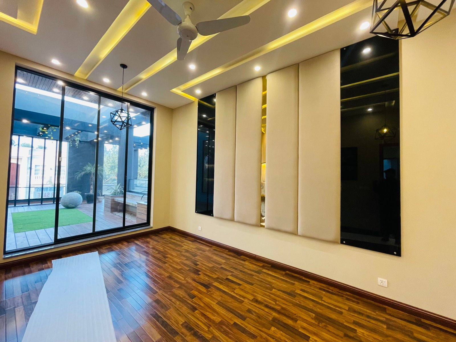 1 Kanal House for Sale in Tipu Sultan Block Bahria Town Lahore
