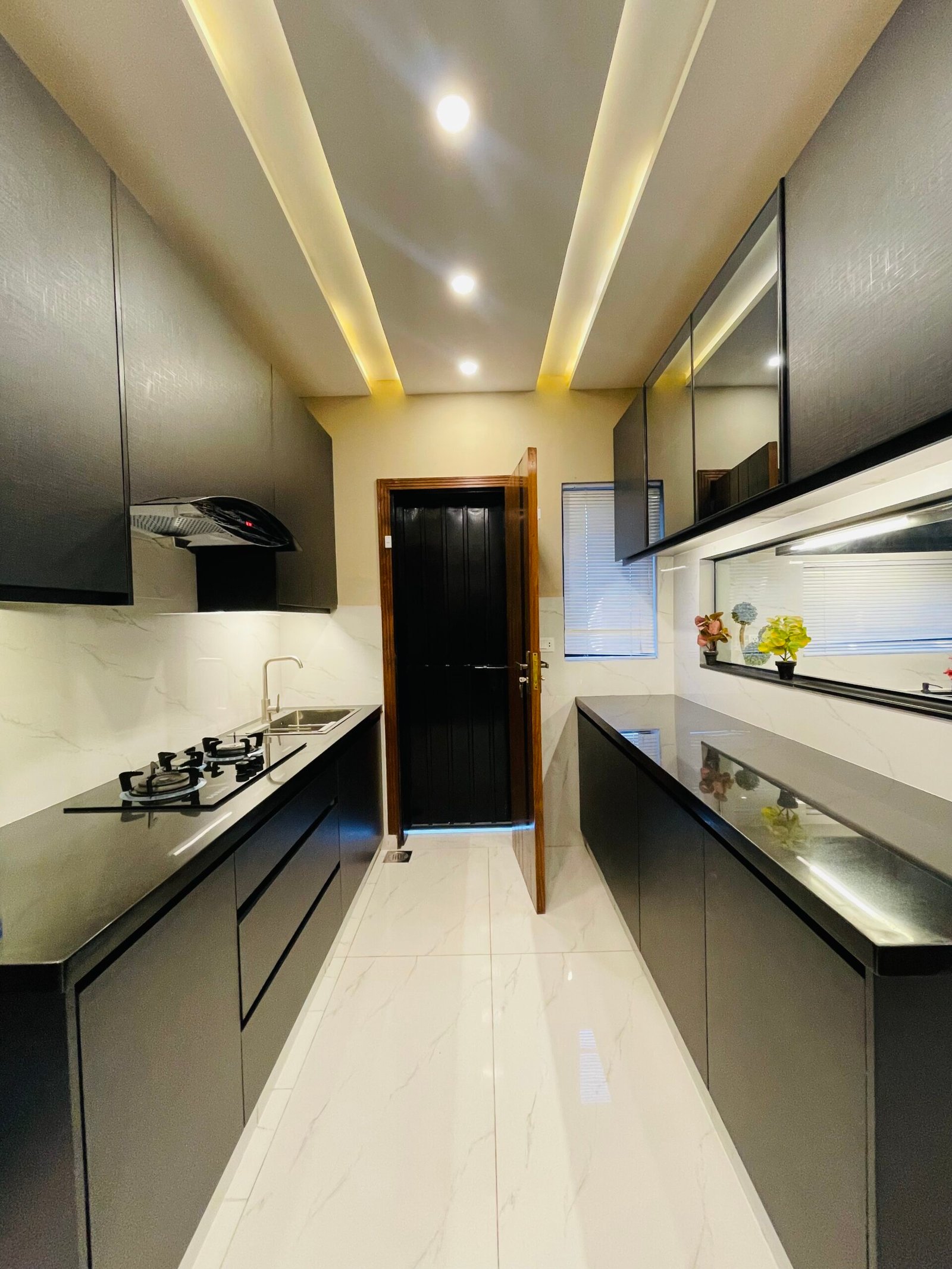 1 Kanal House for Sale in Tipu Sultan Block Bahria Town Lahore