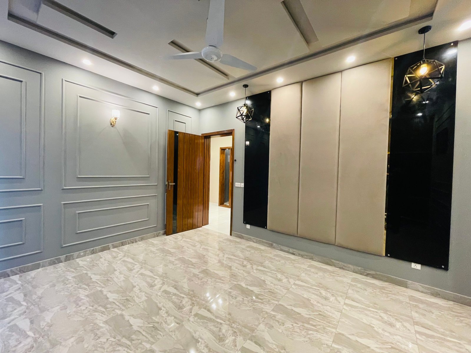 1 Kanal House for Sale in Tipu Sultan Block Bahria Town Lahore