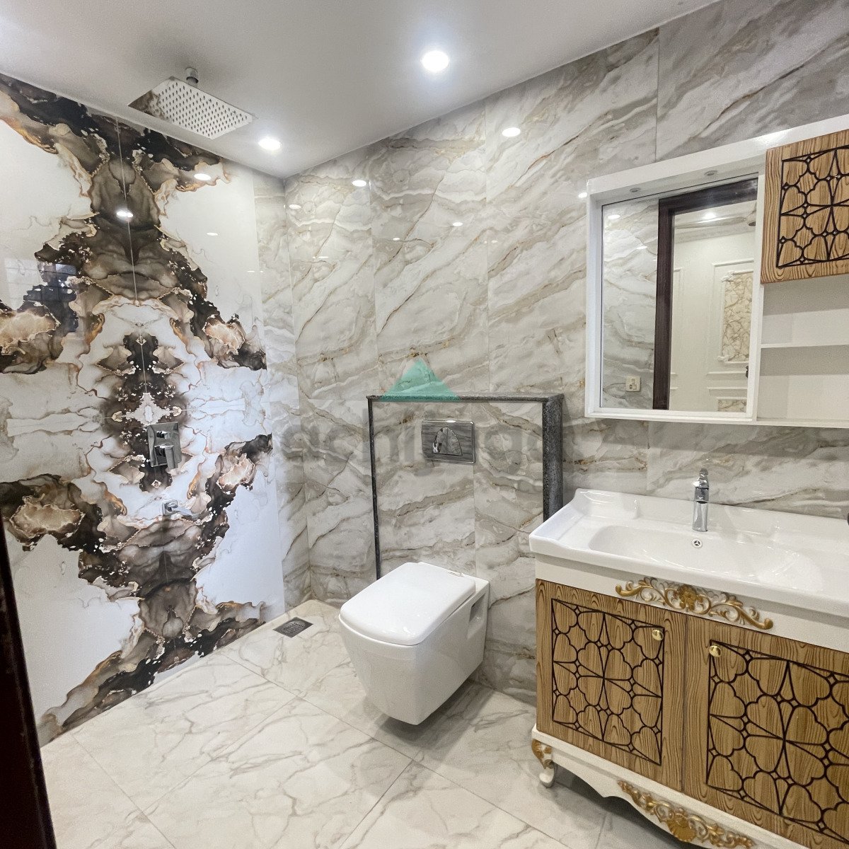 5 Marla ultra Modern design House for sale in Bahria Town Lahore