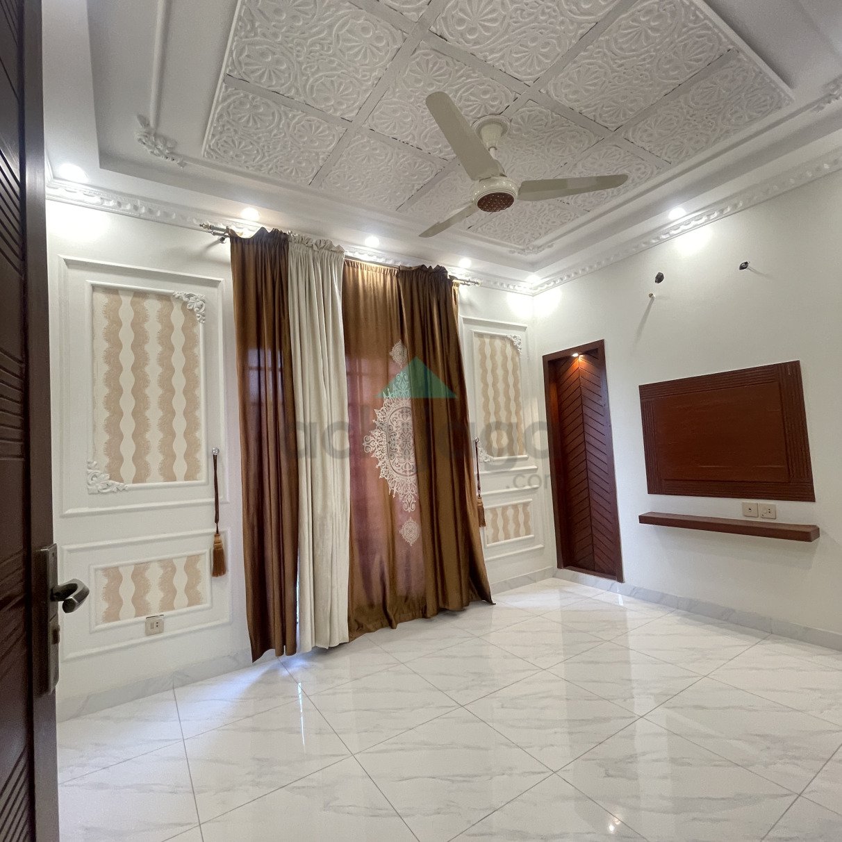 5 Marla ultra Modern design House for sale in Bahria Town Lahore
