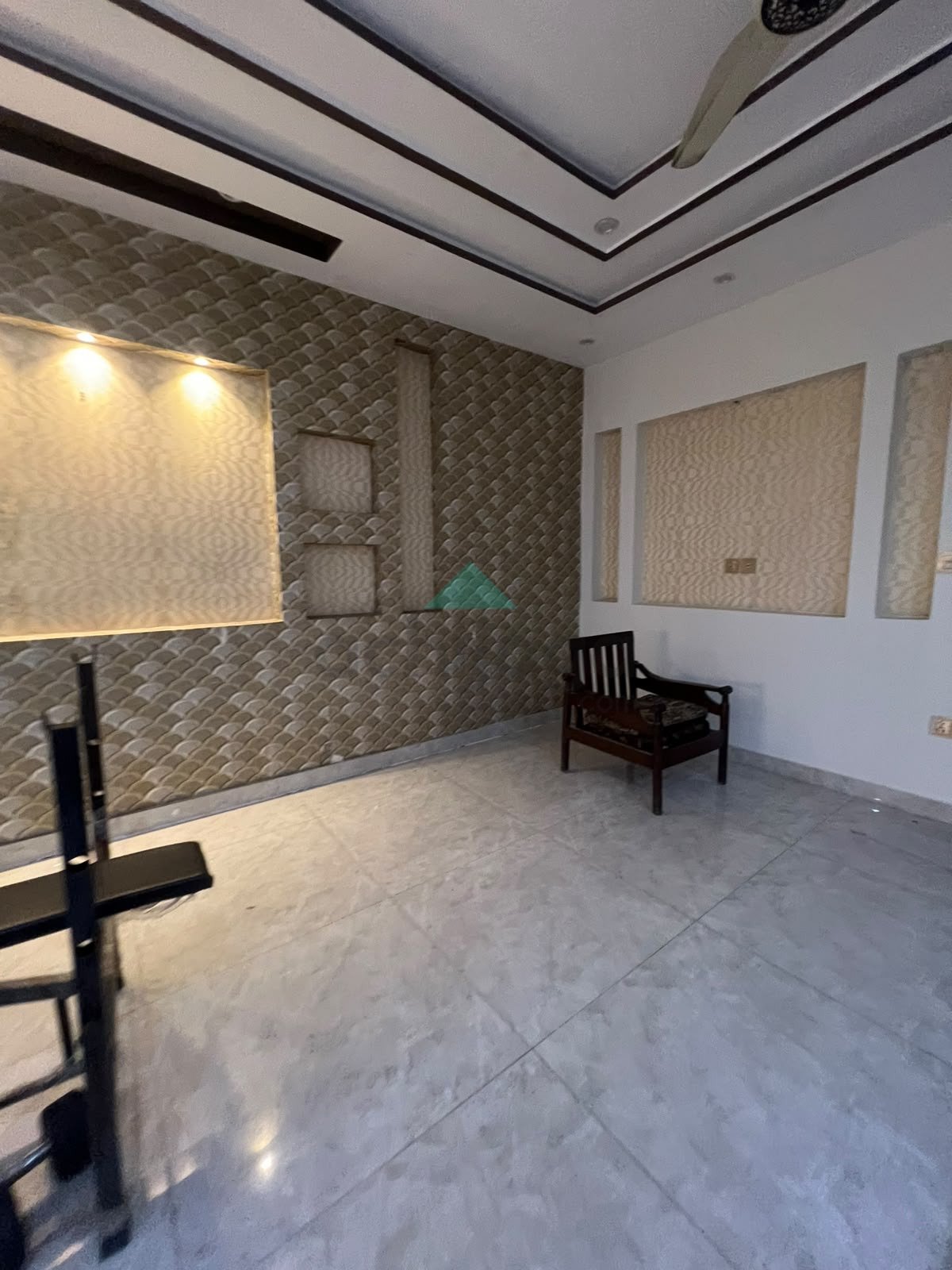 10 Marla Like New House For Sale in Sector F Bahria Town Lahore