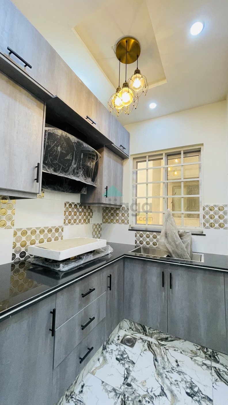 5 Marla Brand new House for Sale in Overseas Block Bahria Town lahore