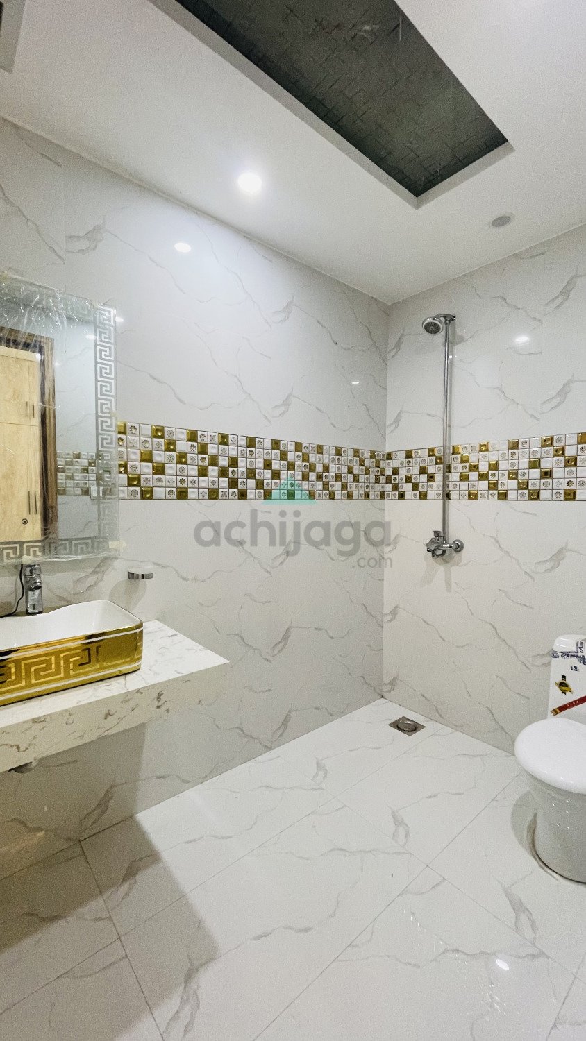 5 Marla Brand new House for Sale in Overseas Block Bahria Town lahore