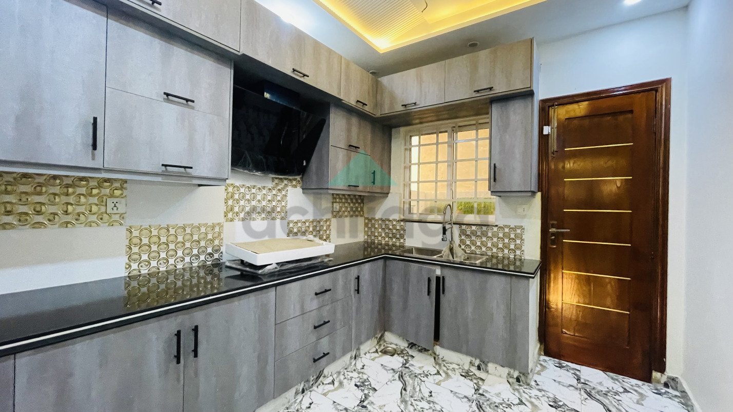 5 Marla Brand new House for Sale in Overseas Block Bahria Town lahore