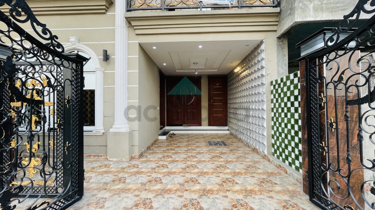 5 Marla Brand new House for Sale in Overseas Block Bahria Town lahore