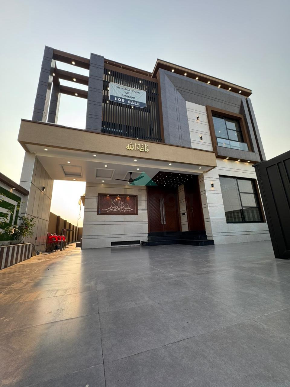 10 Marla With Basement Owner Built House For Sale in Sector F Bahria Town Lahore
