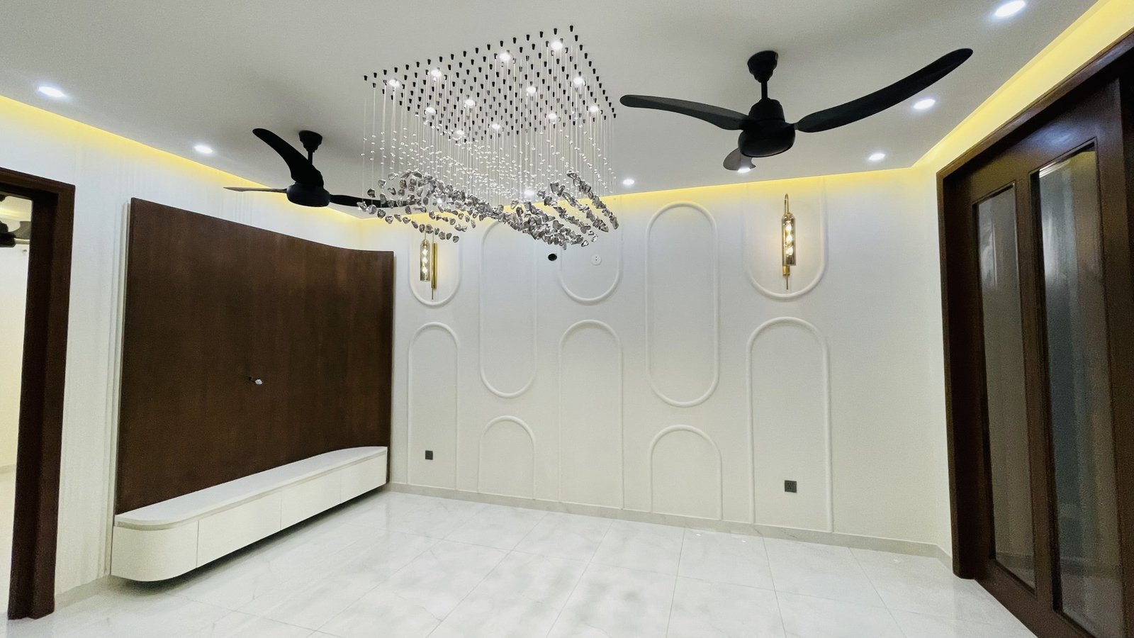 10 Marla House for Sale in Overseas B Block Bahria Town Lahore