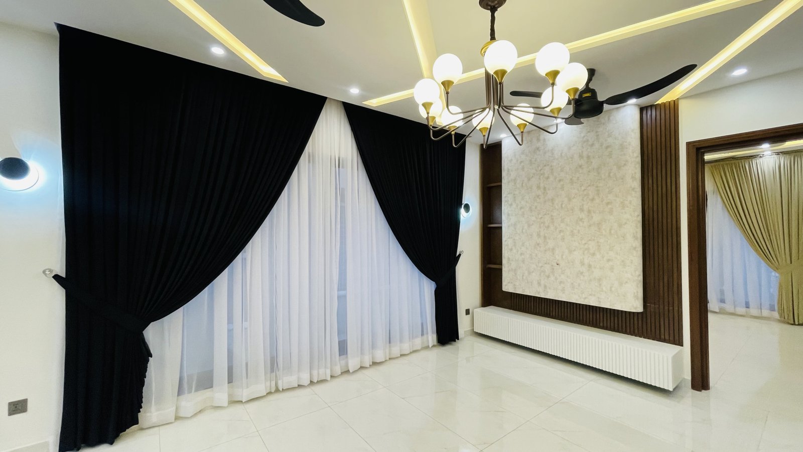 10 Marla House for Sale in Overseas B Block Bahria Town Lahore