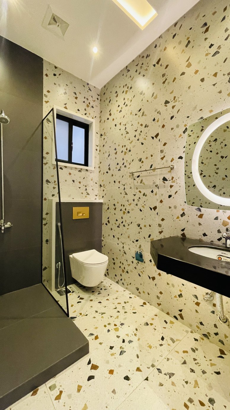 10 Marla House for Sale in Overseas B Block Bahria Town Lahore
