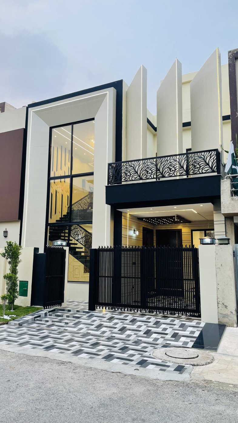 5 Marla House for Sale in CC Block Bahria Town Lahore