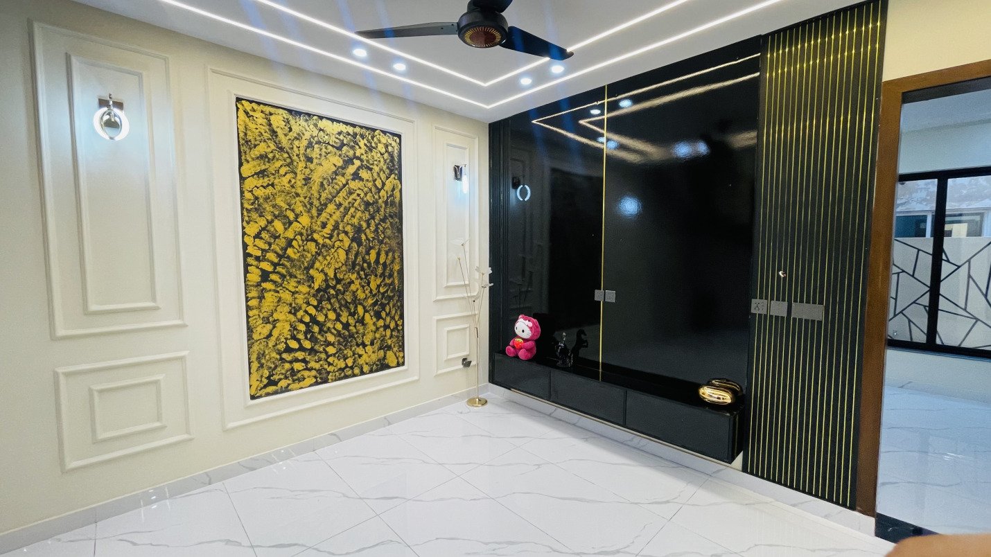 5 Marla House for Sale in CC Block Bahria Town Lahore