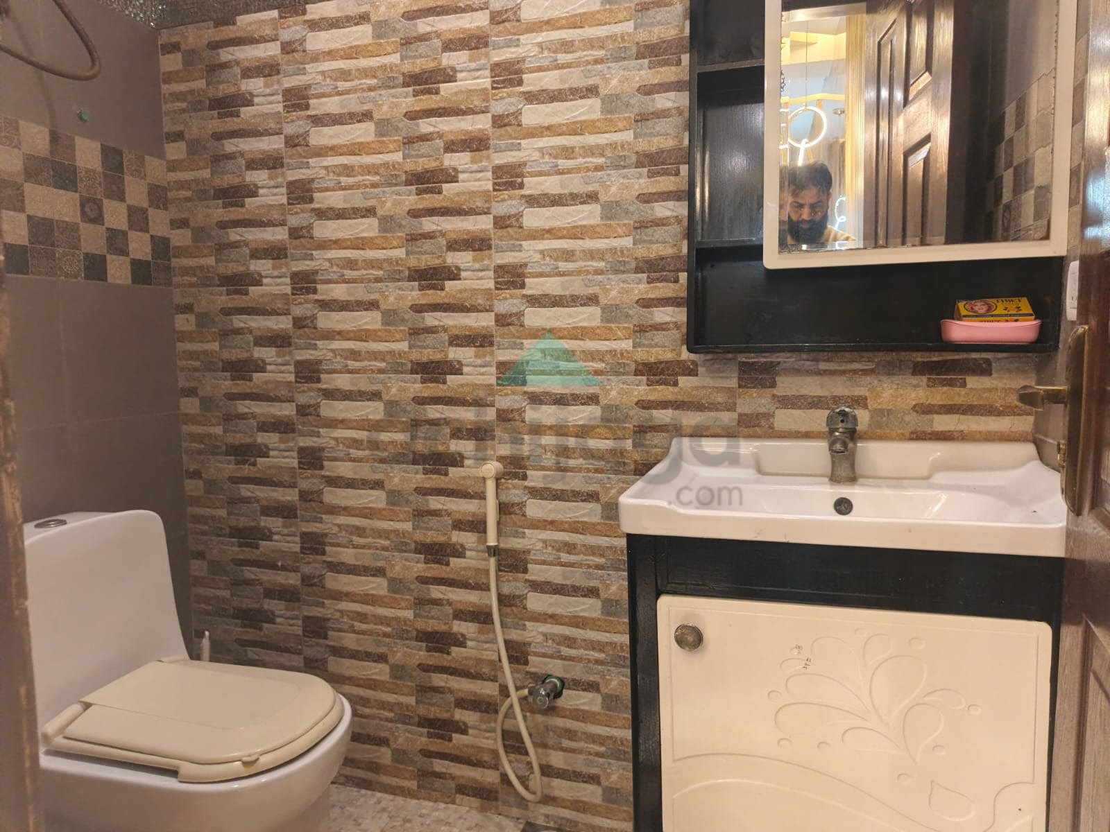 One Bedroom Apartment For Rent In Bahria Town Lahore