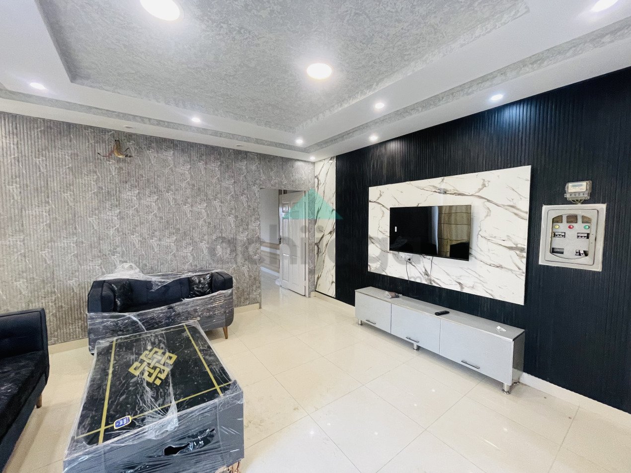 1 Bed Furnished Apartment Available for Rent In Bahria Town Lahore