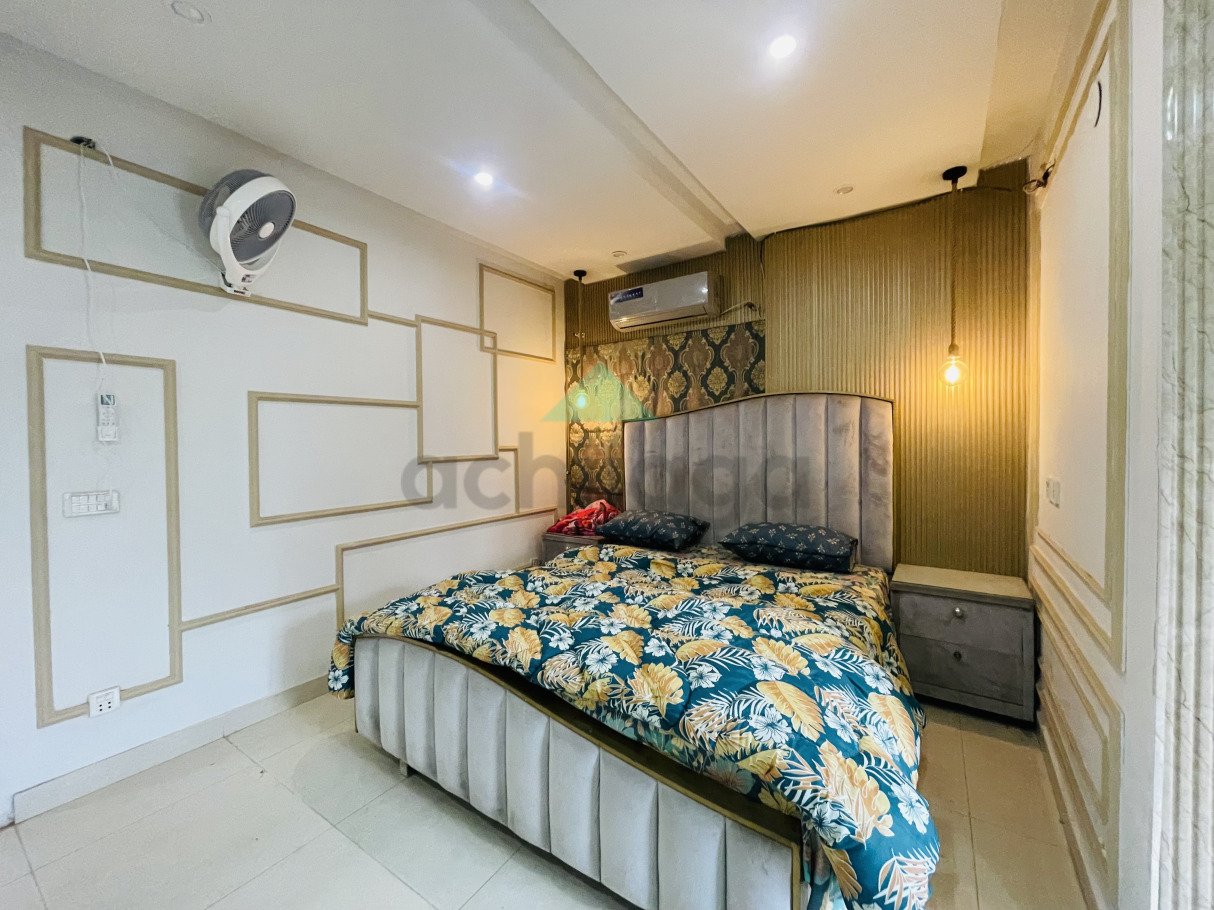 1 Bed Furnished Apartment Available for Rent In Bahria Town Lahore