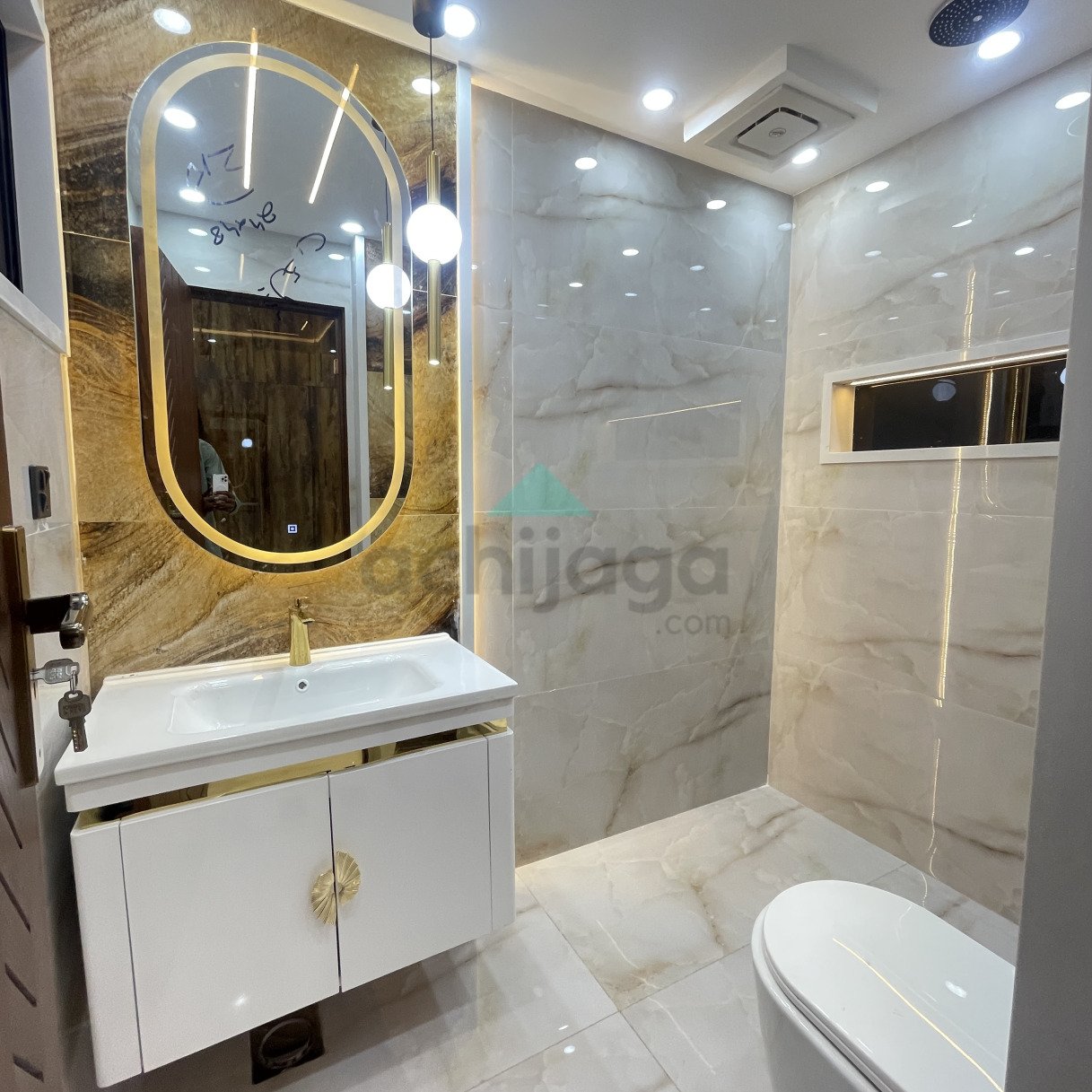 5 Marla ultra Modern design House for sale in Bahria Town Lahore