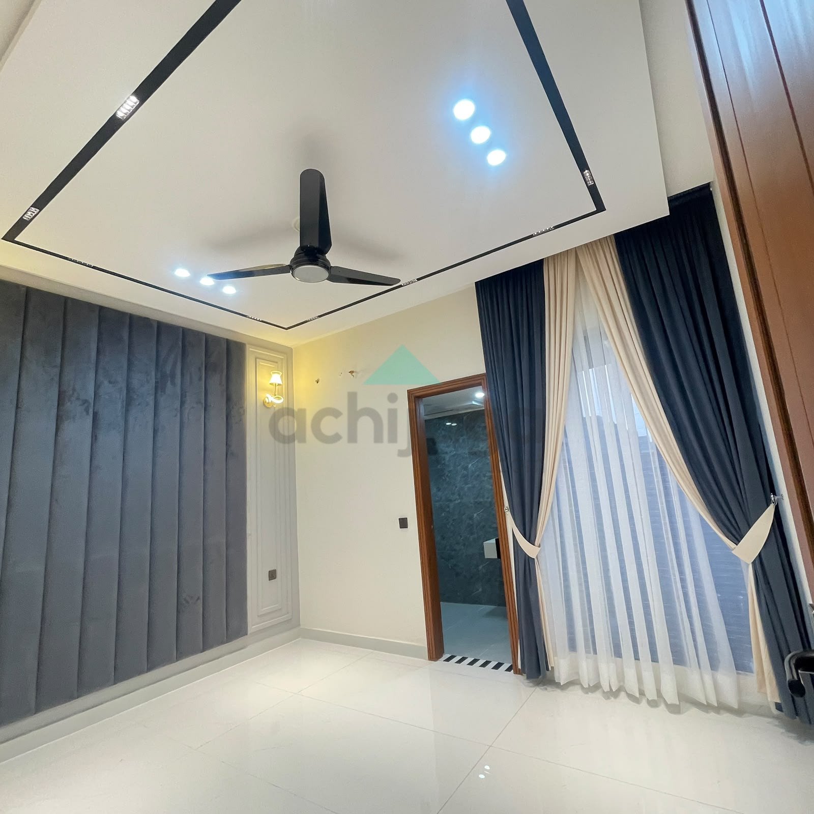 6 Marla corner House for sale in Bahria Town Lahore