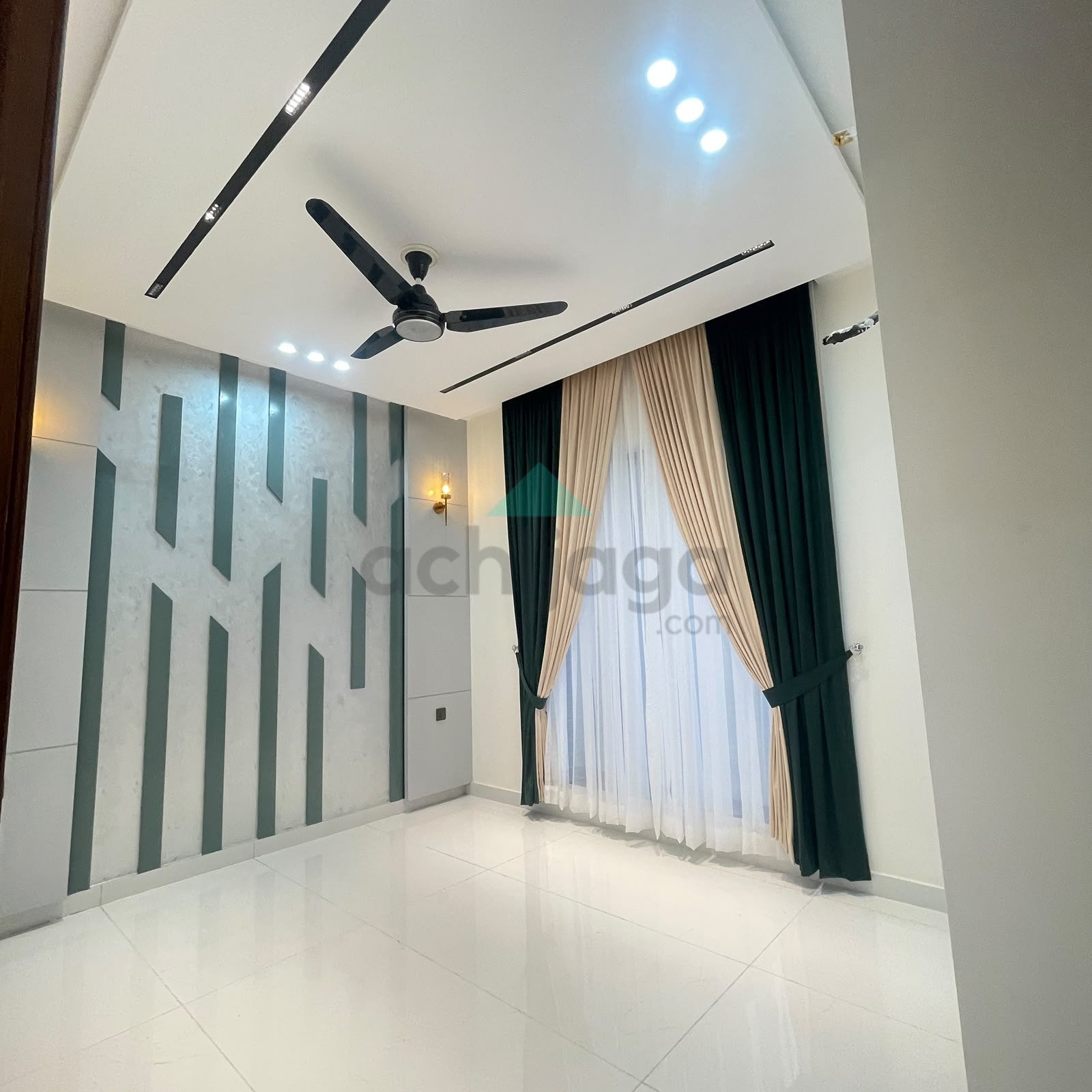 6 Marla corner House for sale in Bahria Town Lahore