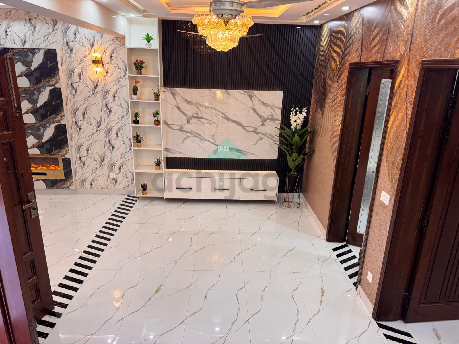 5 Marla Brand New luxurious House for sale in Bahria Town Lahore