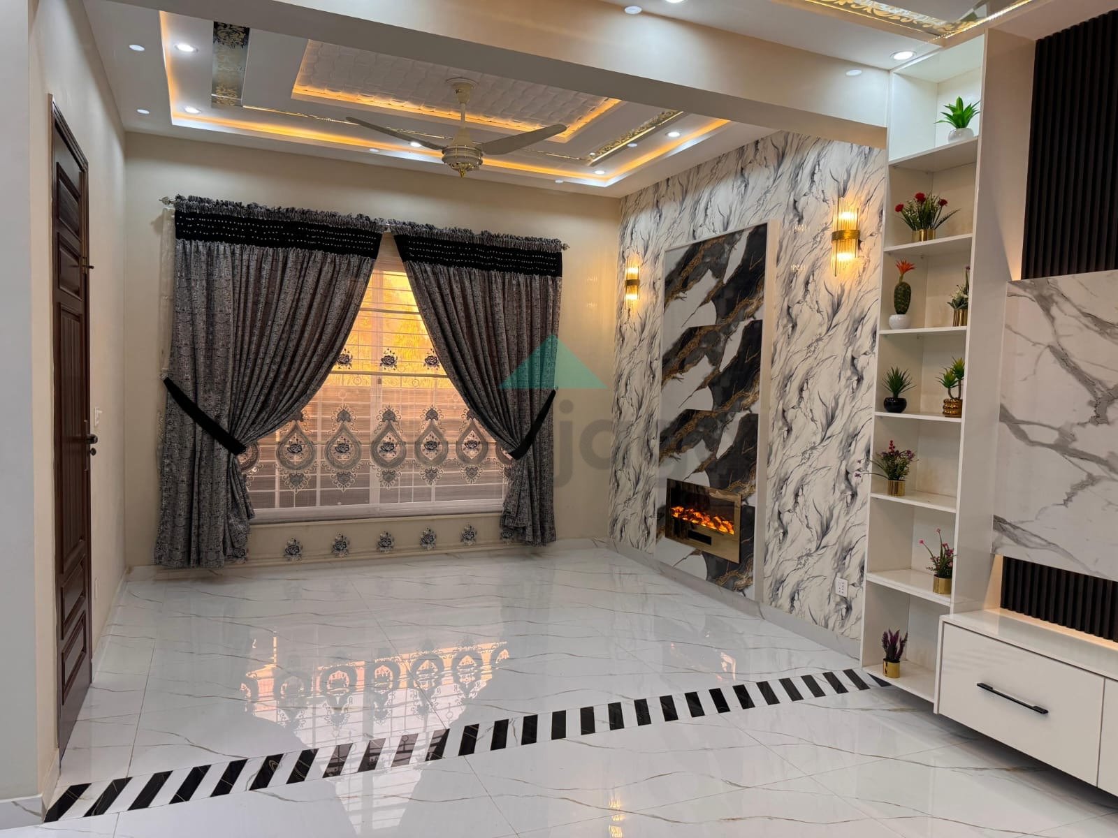 5 Marla Brand New luxurious House for sale in Bahria Town Lahore