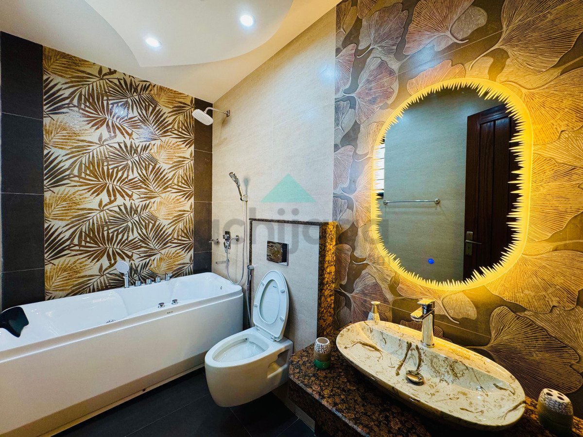 5 Marla ultra Modern design House for sale in Bahria Town Lahore
