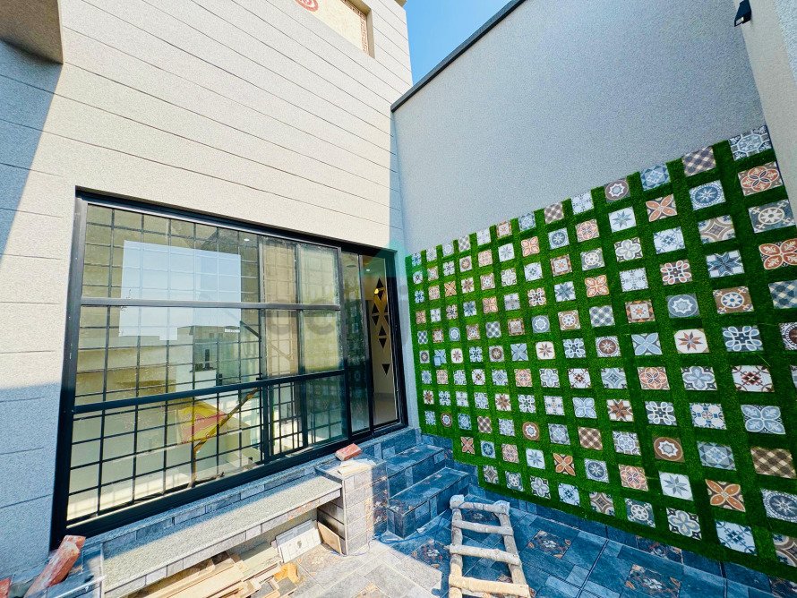 5 Marla ultra Modern design House for sale in Bahria Town Lahore