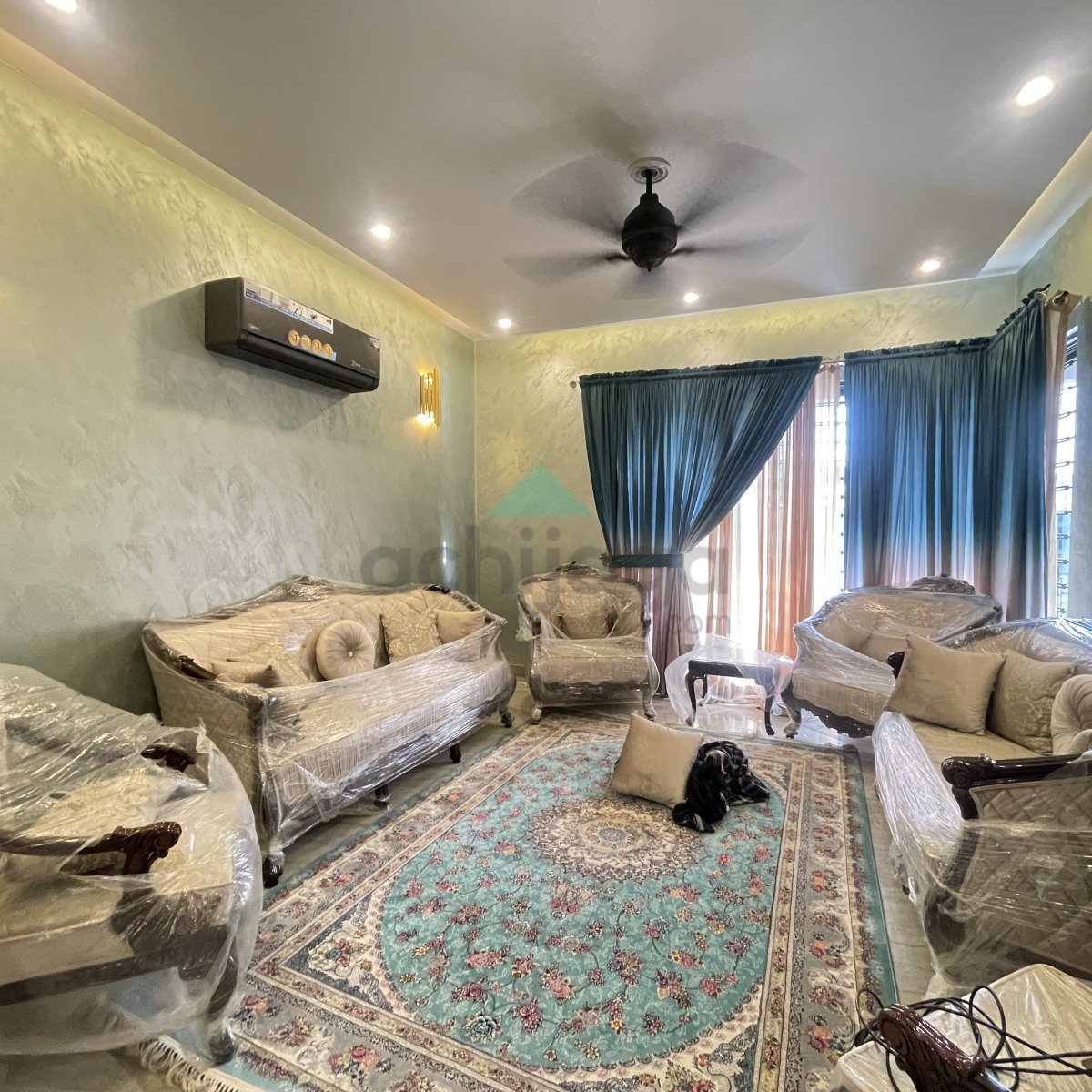 One kanal like New House for sale In Bahria Town Lahore