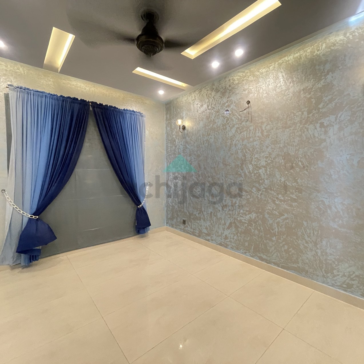 One kanal like New House for sale In Bahria Town Lahore